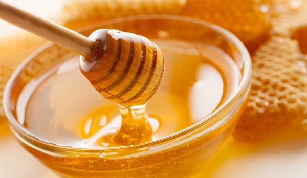 cách làm mờ vết rạn da bằng mật ong