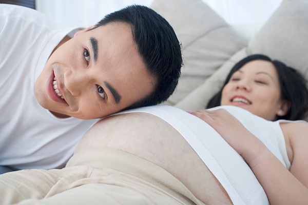 Những điều chồng nên làm cho vợ trong tháng cuối thai kỳ